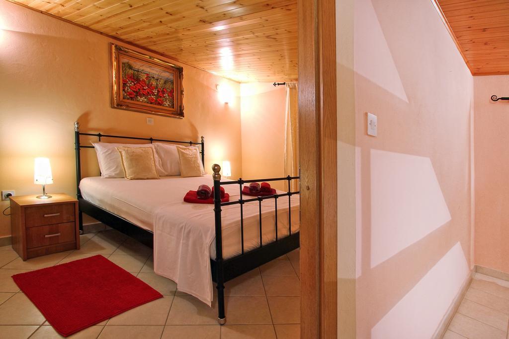 Holiday Home Marko ฟุนตานา ภายนอก รูปภาพ