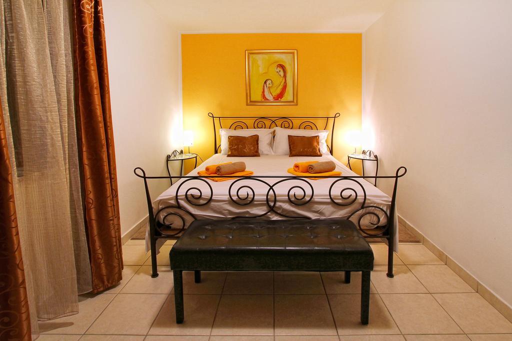 Holiday Home Marko ฟุนตานา ภายนอก รูปภาพ