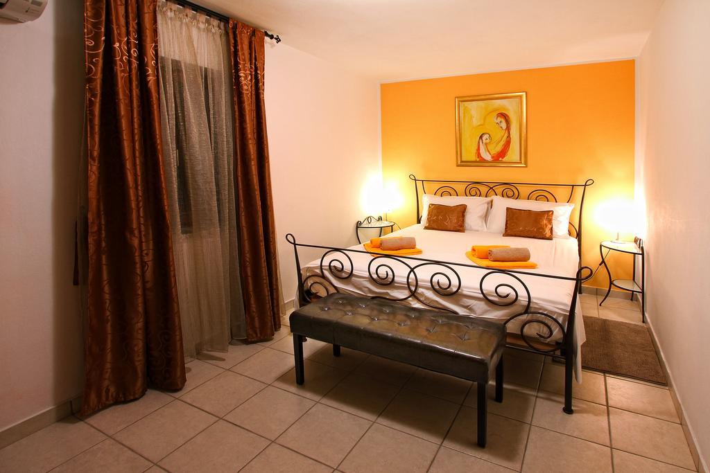 Holiday Home Marko ฟุนตานา ภายนอก รูปภาพ