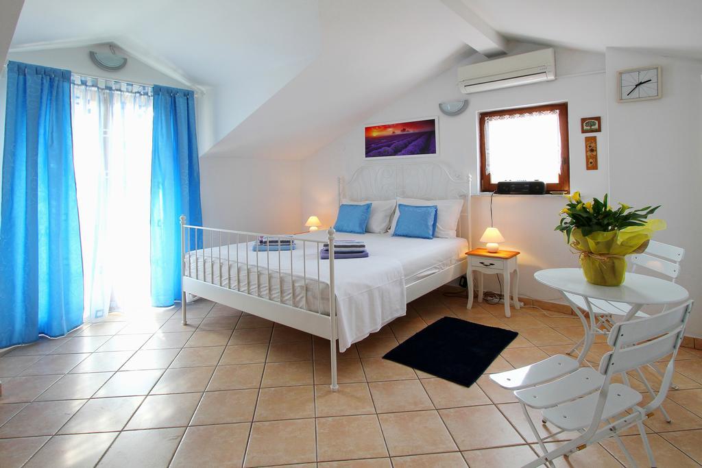 Holiday Home Marko ฟุนตานา ภายนอก รูปภาพ