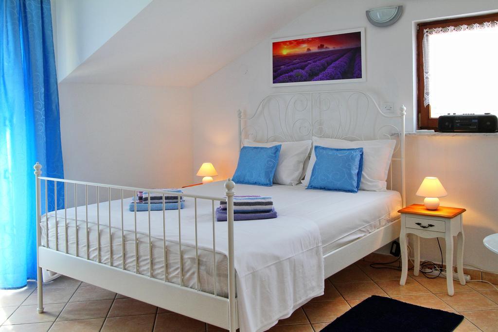 Holiday Home Marko ฟุนตานา ภายนอก รูปภาพ